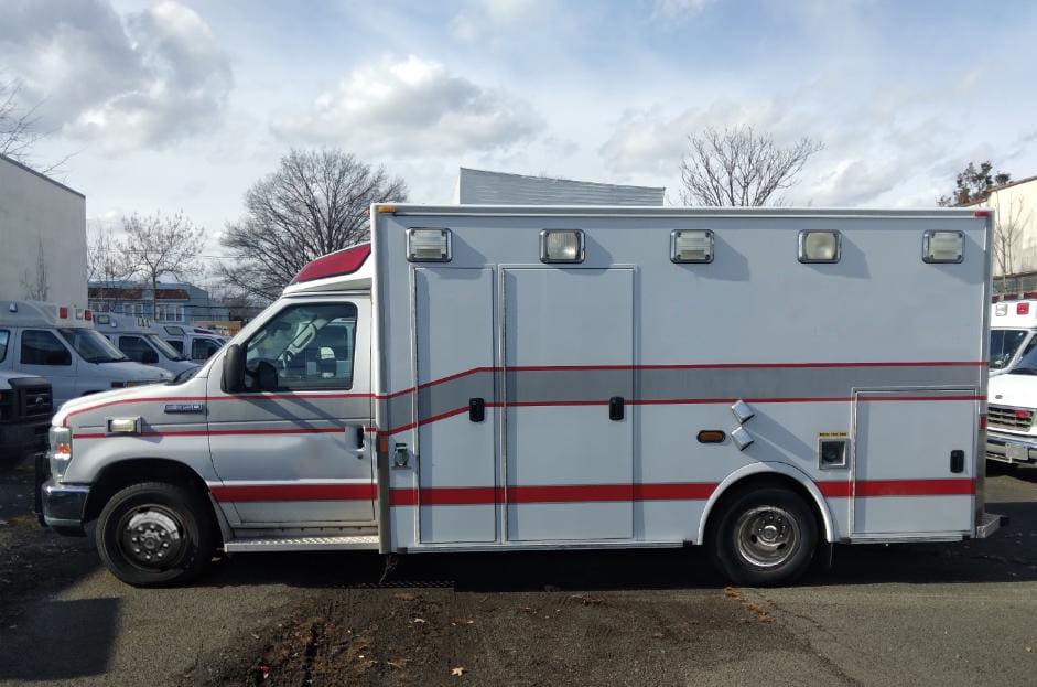 2008 Ford Type 3 Demers Ambulance #0836274