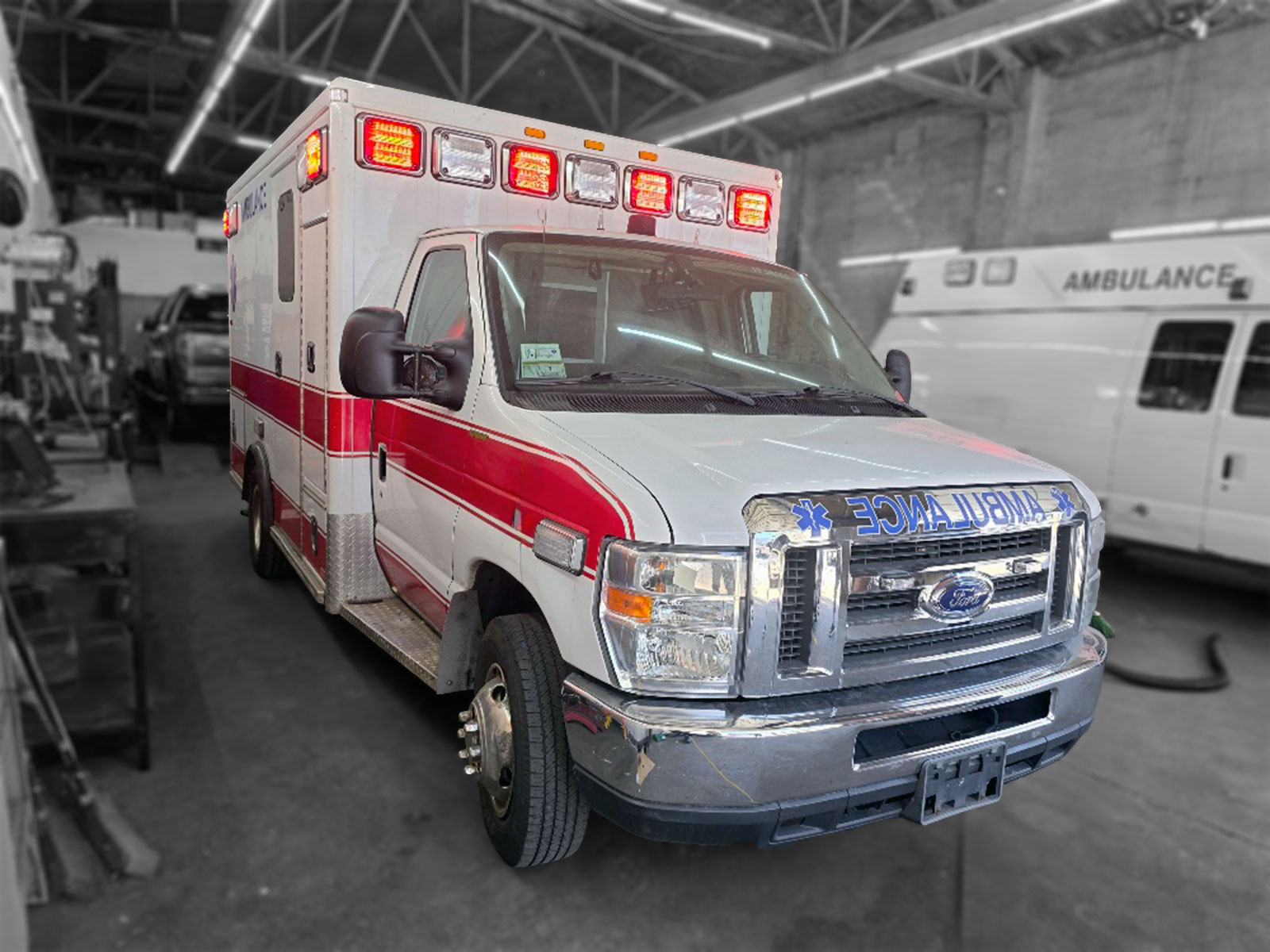 2016 Ford Type 3 AEV Ambulance #1657344