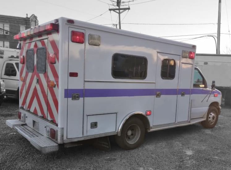 1994 Ford Type 3 Medtec Ambulance #9459276