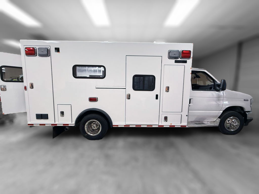 2026 Ford Gas Type 3 Braun Ambulance #2626796