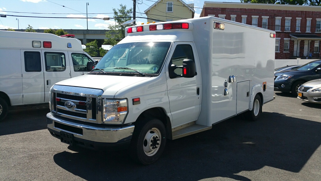 Ford tristar ambulance #6