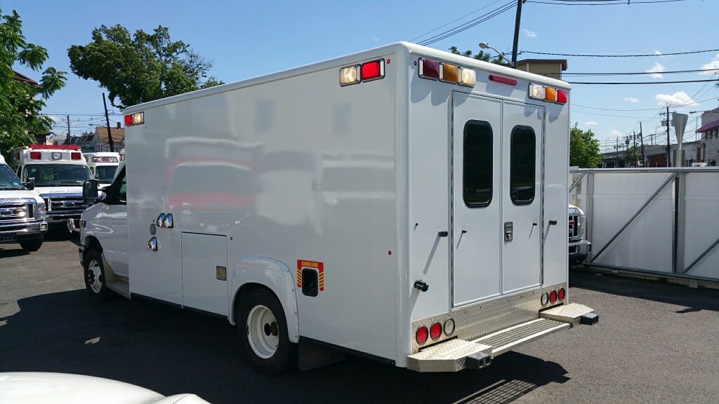 Ford tristar ambulance #1