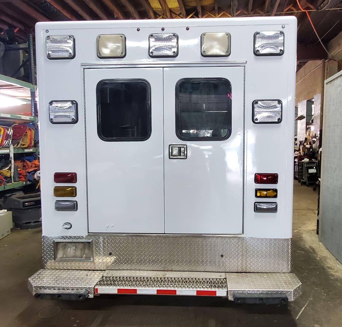 2012 Ford E350 Type 3 Medix Ambulance For Sale 001