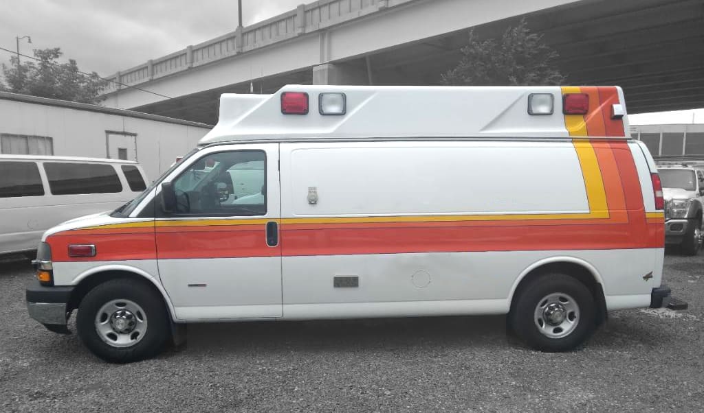 2015 Chevrolet Type 2 AEV Ambulance 3