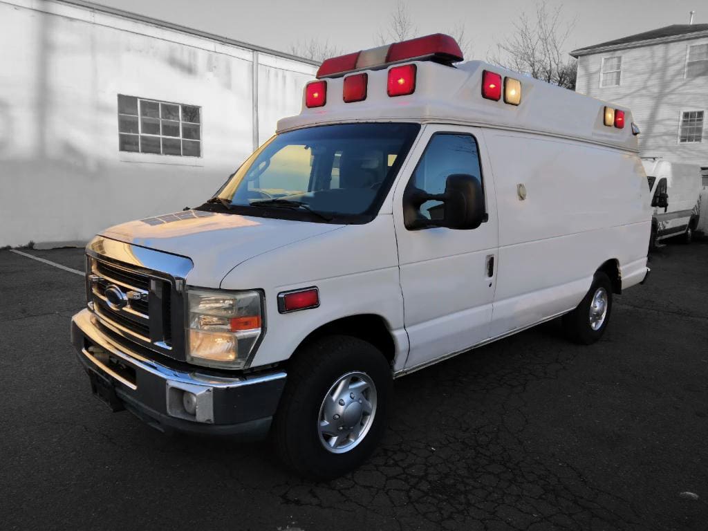 2008 Ford Type 2 Aev Ambulance 0832234 350174 Miles Ambulance Network